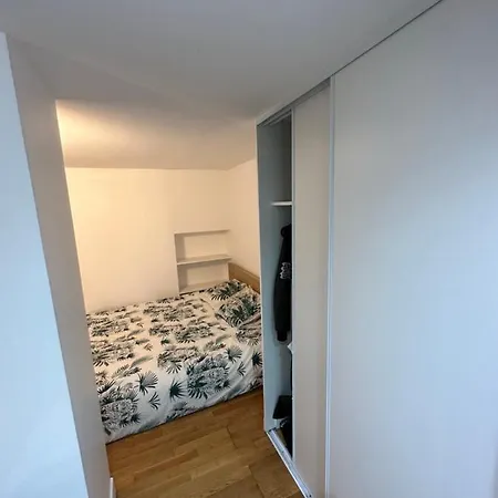 아파트 Foch House 파리