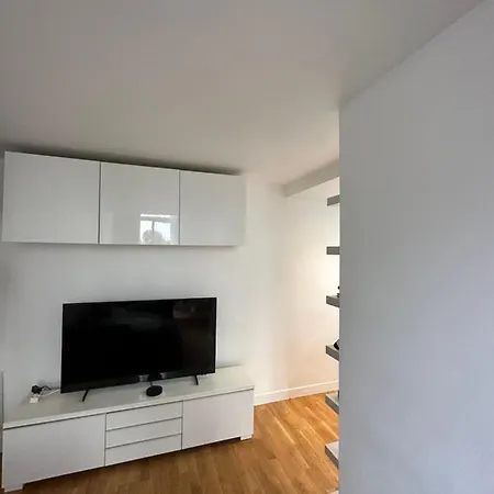 Foch House Apartment Paris